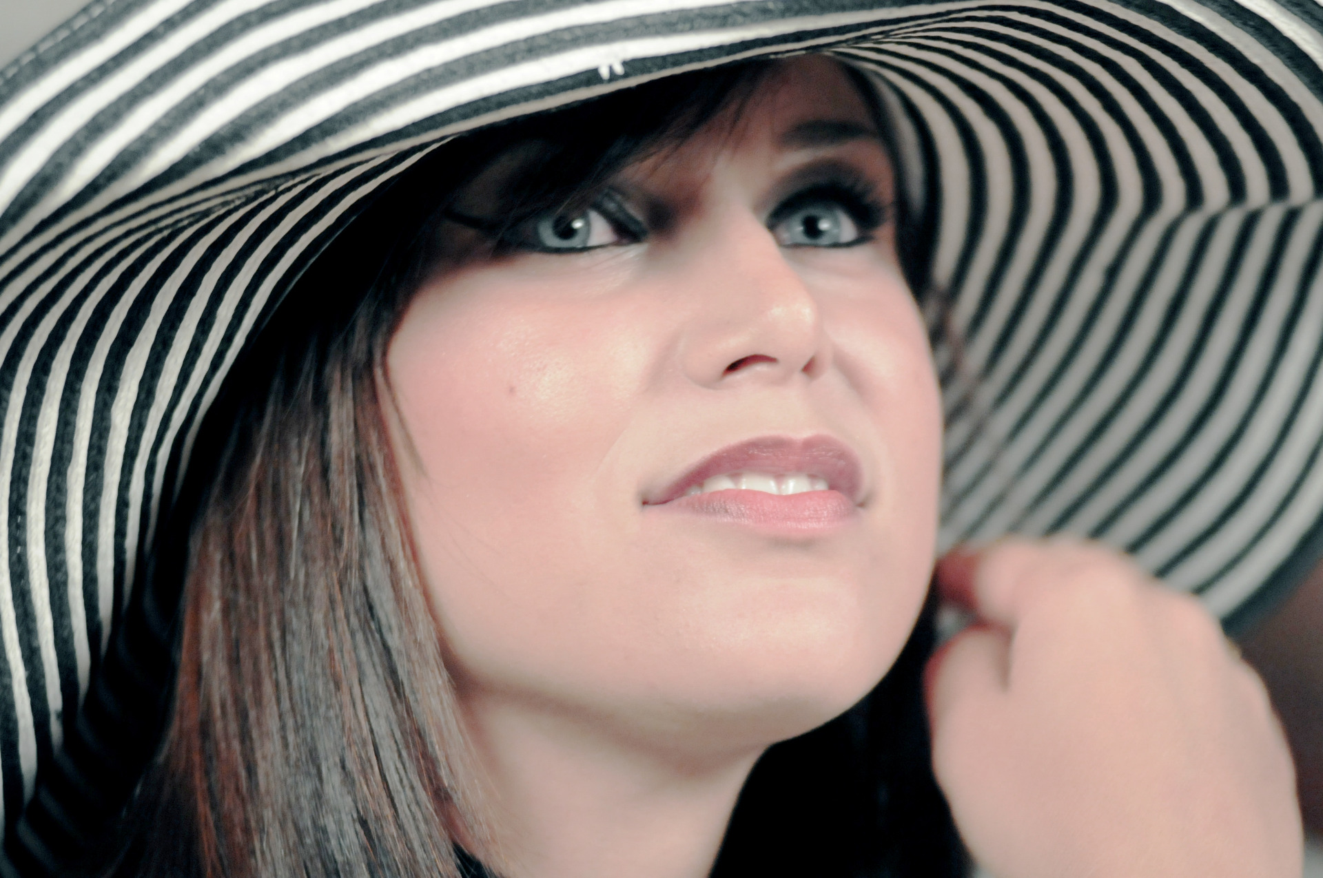 Ensaio fotográfico de modelos italianos. Ponte Milvio. Roma/Italia