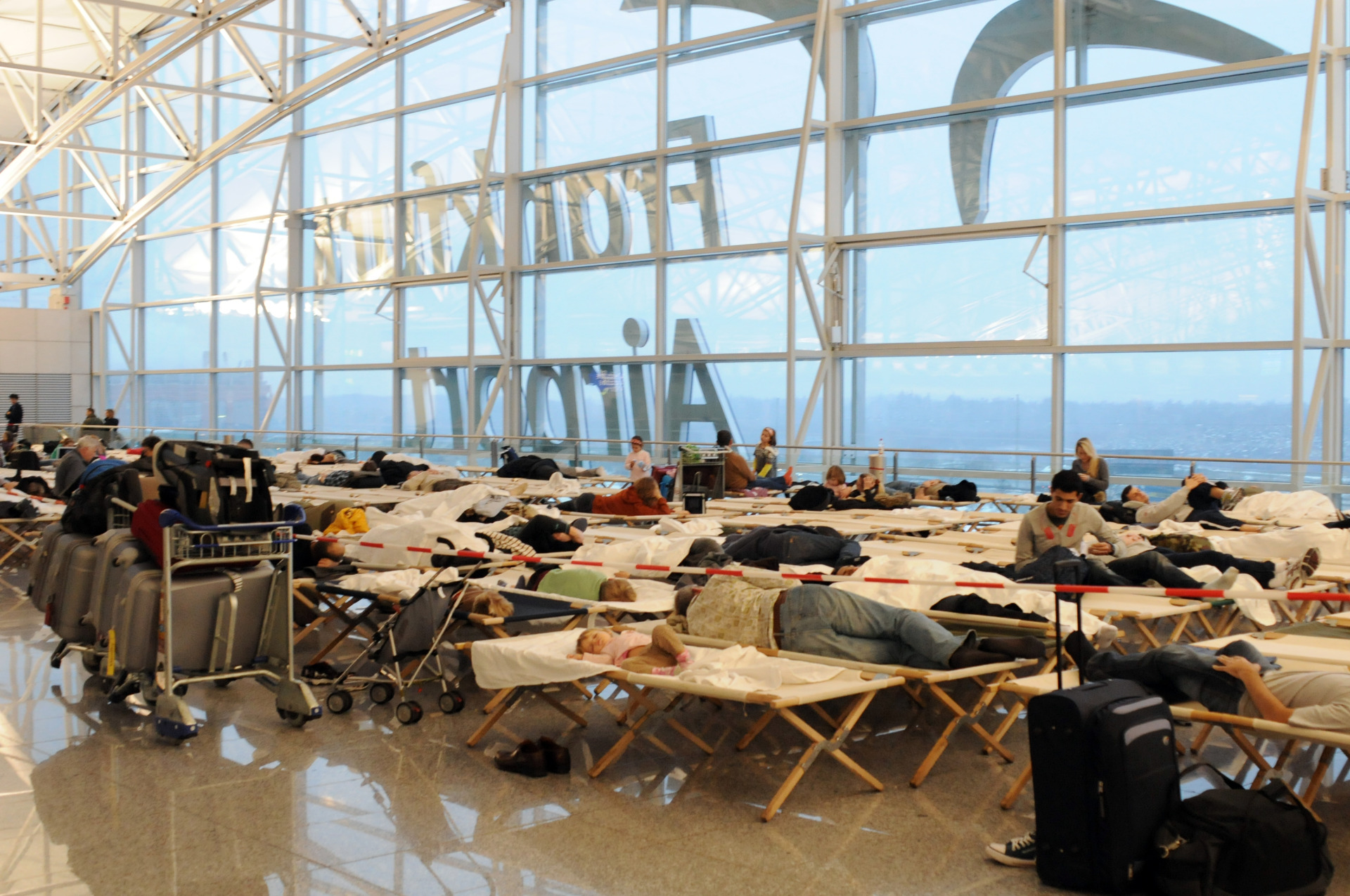 Aeroporto de Frankfurt fechado por mal tempo